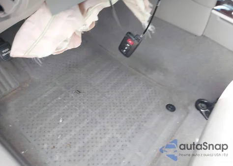 2012 Toyota Camry Xle V6 z USA, uszkodzony, nr VIN 4T1BK1FK4CU514007